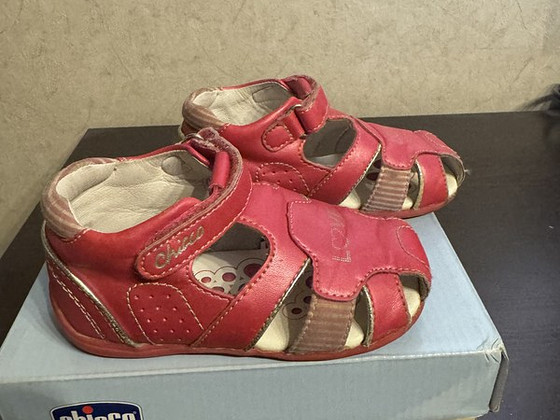 Сандалии Chicco