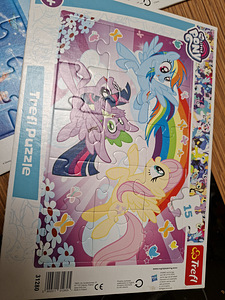3 puzzles (2 foto / 4)