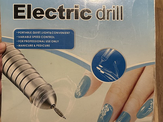 Elektriline maniküüri ja pediküüri viil/puur