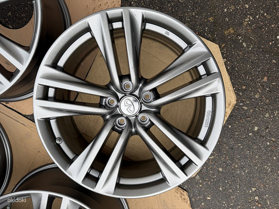 19" оригинальные диски Infinity/Nissan 5x114,3 + датчики