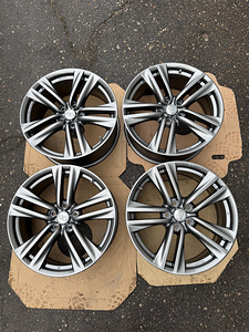 19" Infinity/Nissan originaalveljed 5x114,3 + andurid (6 foto / 10)