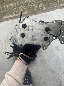 Audi õliradiaator (1 foto / 2)