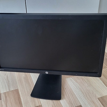 2 мониторa Samsung + HP ZR2240w (IPS)