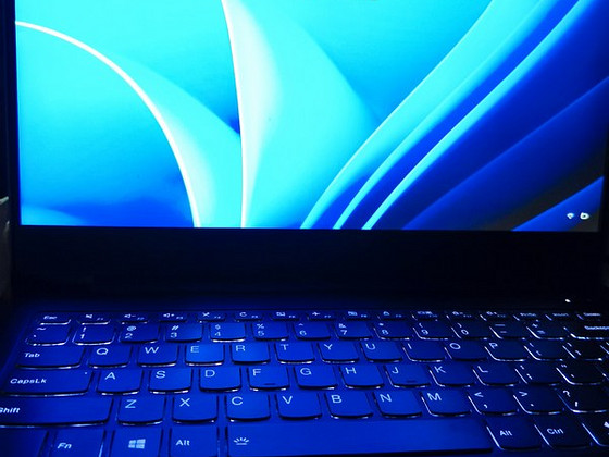 KIIRMÜÜK!! LENOVO IDEAPAD S540