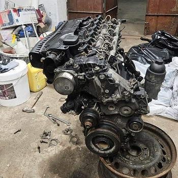 Двигатель M57 160 kW — на запчасти