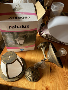UUS! Rabalux - Seinavalgusti õue 1xE27/60W/230V (2 foto / 3)