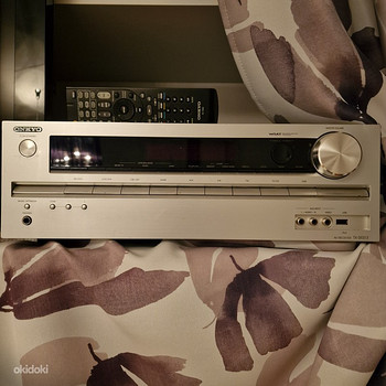 Ресивер Onkyo TX-SR 313