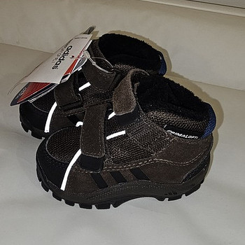 Adidas beebi kingad