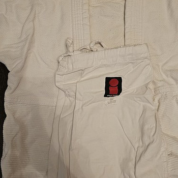 Kimono essimo judo s. 160