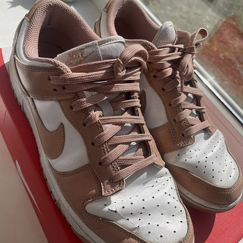 Nike dunk low