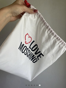 Сумка Love Moschino (4 фото из 5)
