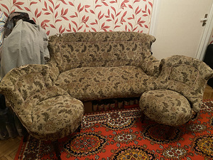 Müüa antiikmööbli komplekt (diivan ja 2 tugitooli) (1 foto / 1)