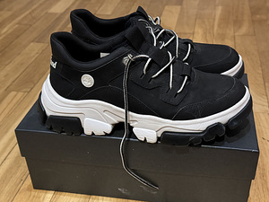 Кроссовки Timberland (1 фото из 4)