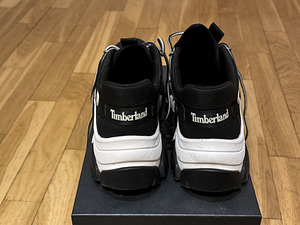 Кроссовки Timberland (4 фото из 4)