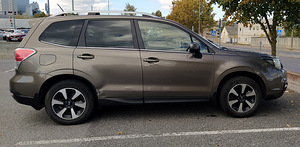 Müüa SUBARU FORESTER (4 foto / 12)