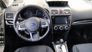 Müüa SUBARU FORESTER (7 foto / 12)