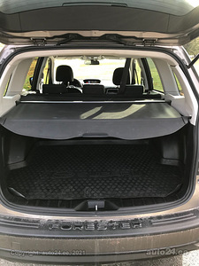 Müüa SUBARU FORESTER (11 foto / 12)