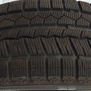 215/45 R17 ROADX (SAILUN)