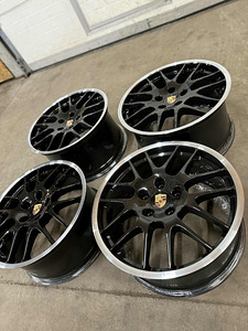 Оригинальные диски Porsche Panamera 970 (1 фото из 3)