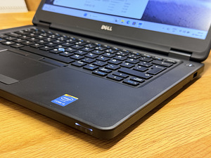 Dell Latitude E5450 i5/16GB/256SSD/Win11 Pro (6 foto / 10)