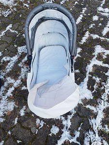 Müüan lastevanker 3 in 1 Zippy (9 foto / 9)