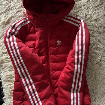 Курточка adidas