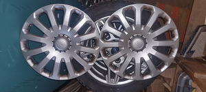 Колпаки Ford 15" (2 фото из 4)