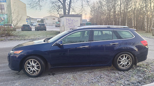 Honda Accord Sports Wagon 2.0 115kW (5 фото из 9)