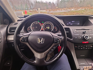 Honda Accord Sports Wagon 2.0 115kW (9 фото из 9)