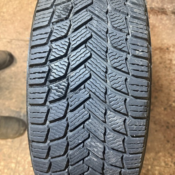 Michelin X-Ice Snow 215/65 R17 (2024)