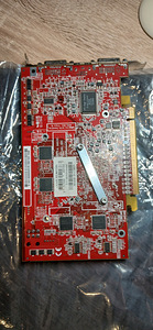 Club3D Rageonx800XL (3 foto / 5)