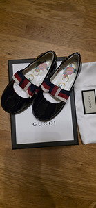 Туфли Gucci для девочки (2 фото из 4)