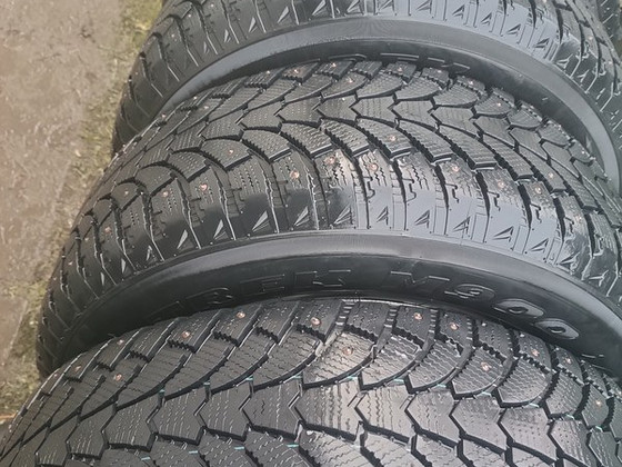 265/65R17 MAXTREK TREK M900 ICE 112S