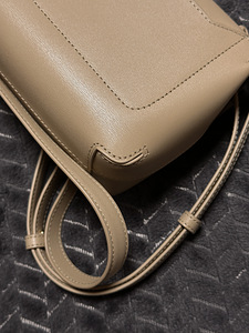 Кожаная сумка Lacoste Amelia (5 фото из 6)