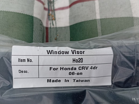 Honda crv 2007.... uste kleebitavad sirmid