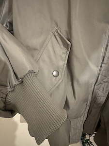 Bomber jacket hm xs oversize down feather (3 фото из 7)