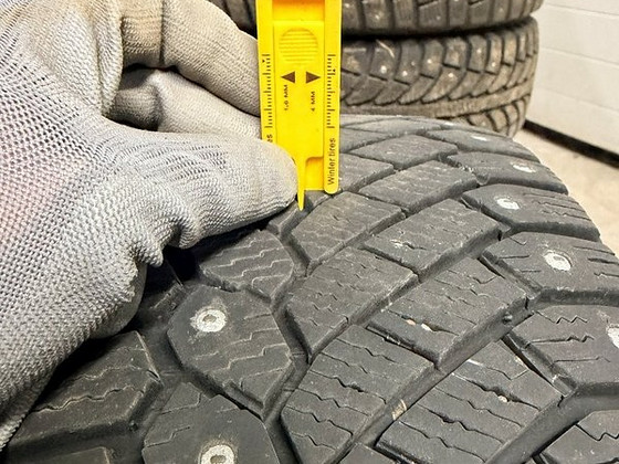 Зимние шины 185/70 R14