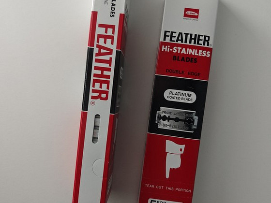 Feather klassikalise pardli terad