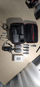 DJI Mavic 2 Zoom (1 foto / 2)