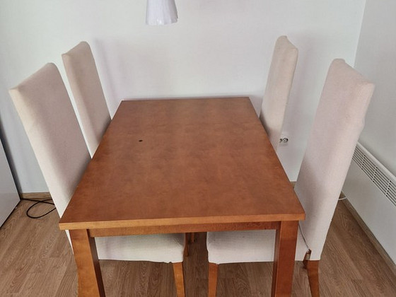 Söögilaud + 4 tooli