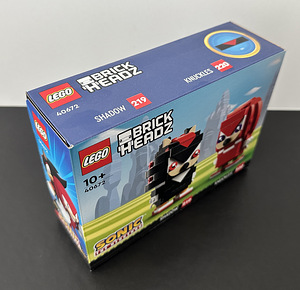 Lego Brickheadz Shadow & Knuckles 40672 (3 фото из 3)