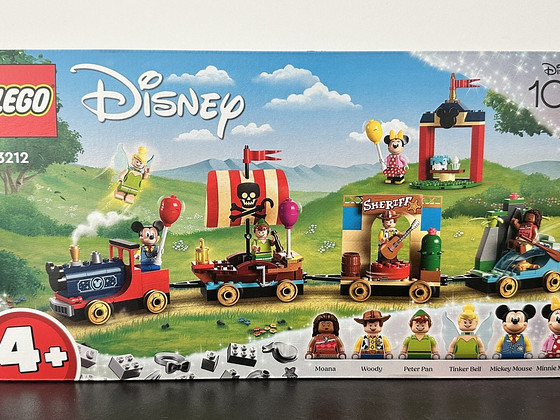 Lego Disney Celebration Train 43212