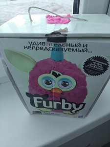 Furby (2 фото из 2)