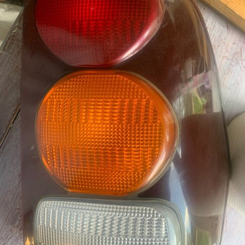 Auto esituled