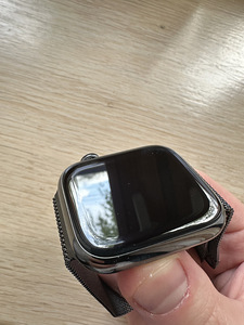 Apple Watch 8 45 мм графит с e-sim (6 фото из 9)