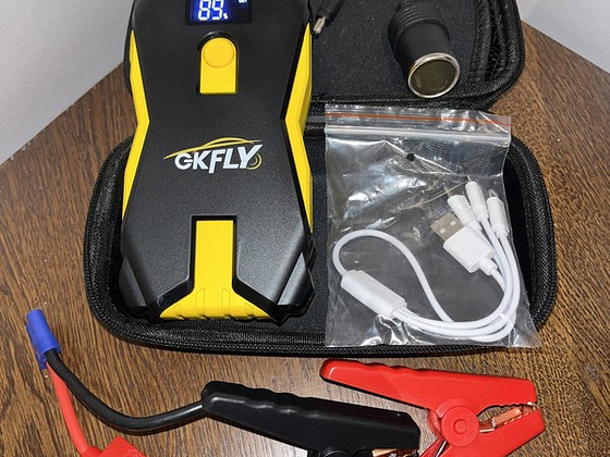 Auto käivitusabi (jump starter)
