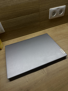 Lenovo IdeaPad Slim 3 (3 foto / 4)