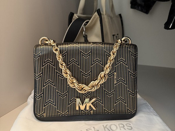 Michael kors käekott