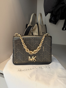 Сумка Michael Kors (1 фото из 5)