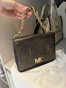 Сумка Michael Kors (2 фото из 5)